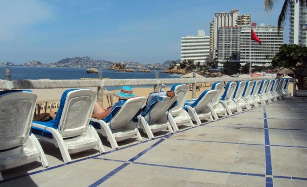 Hotel Acapulco Malibu Exterior photo